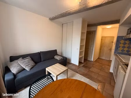 studio 22 m² rénové – meublé – centre lorgues