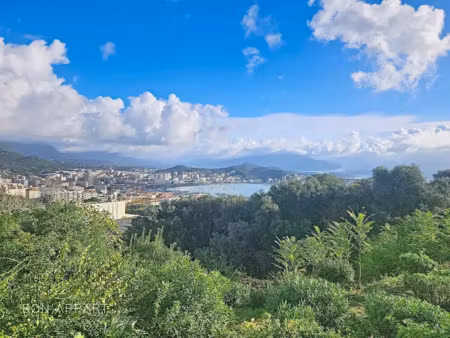 location duplex 4 pièces à ajaccio (20000)  1 728 €