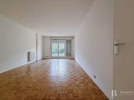 location appartement 4 pièces 95.64 m² à la celle-saint-cloud (78170)  1 741 €