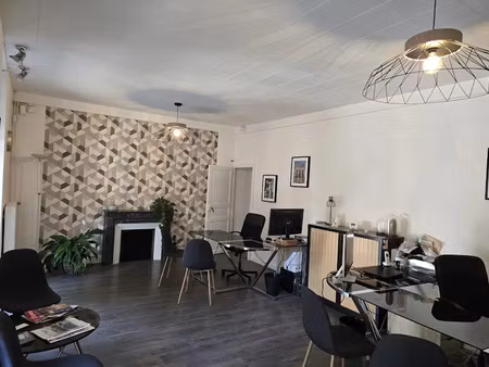 location locaux professionnels 52 m² à dijon (21000)  840 €