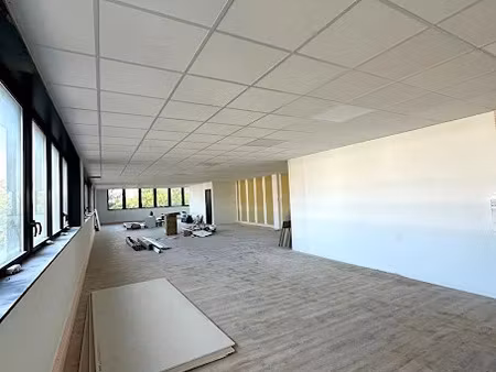 location locaux professionnels 0 pièces 165 m² à bezannes (51430)  2 583 €