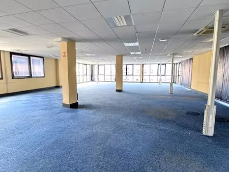 location locaux professionnels 0 pièces 530 m² à reims (51100)  7 288 €