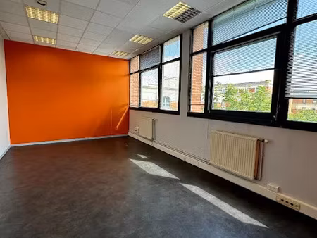 location locaux professionnels 0 pièces 796.55 m² à reims (51100)  9 857 €
