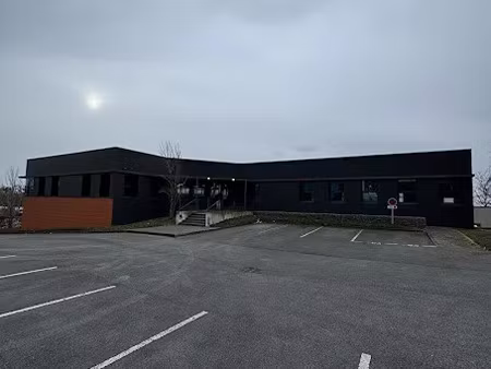 location locaux professionnels 0 pièces 800 m² à reims (51100)  8 667 €