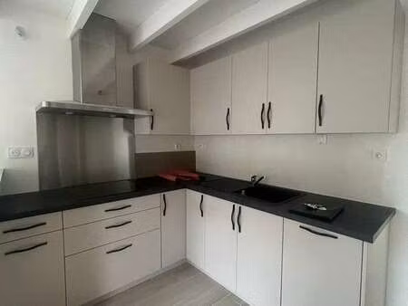 location maison à lamballe (22400) : à louer / 55m² lamballe