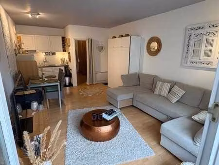 studio spacieux avec coin couchage à quelques pas de la digu