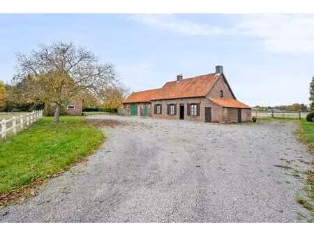 ferme à rénover avec une magnifique vue rurale à kapelhoek