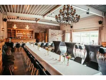 feestzaal ’t off dak.