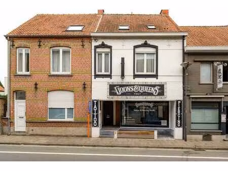 handelspand met woonst te tielt.