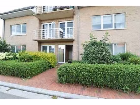 appartement 2-chambres  très propres à helchin.