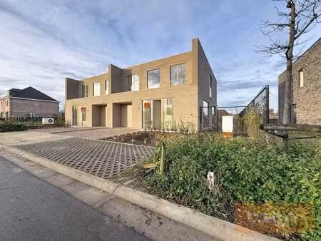 ? te huur: nieuwbouwwoning in residentiële wijk rodenburg...