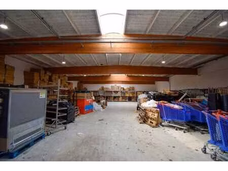 espace de stockage prêt à l'emploi/unité pme – 289 m²