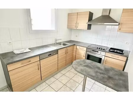 location appartement  m² t-3 à oberhausbergen  1 029 €