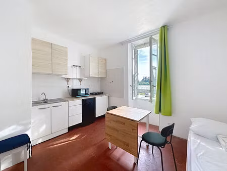 lot de 5 studios en zone verte d'avignon