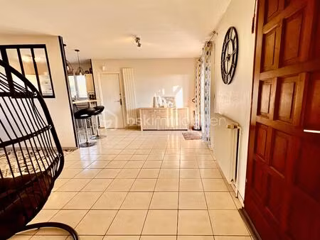 maison de 113 m² à la villedieu-du-clain