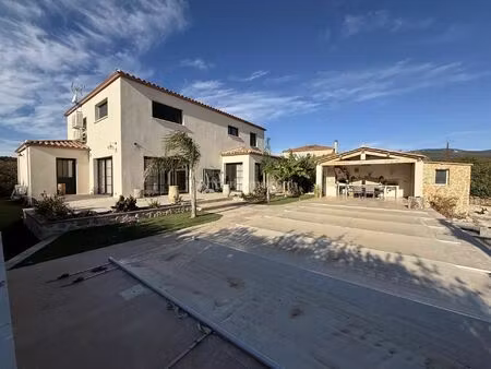 vente maison 8 pièces 212 m2 à le bosc