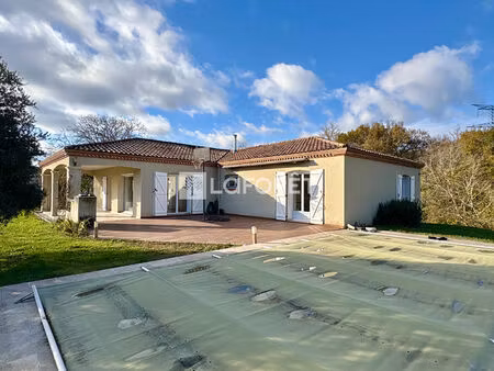 maison proche laplume 6 pièces 159 m2