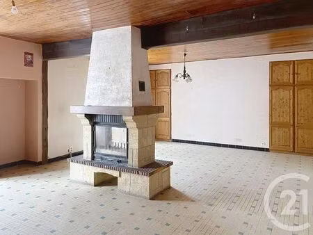 maison à vendre - 6 pièces - 120 m2 - st poix - 53 - pays-de-loire