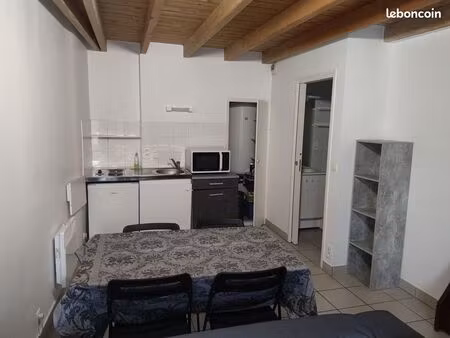 a louer sarzeau centre studio duplex