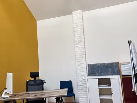 bureau rénové en centre-ville de béthune à louer