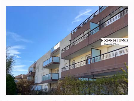 terrasse 36 m2 au centre de chassieu