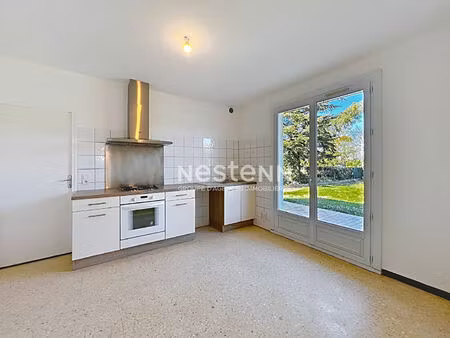 a vendre pinsaguel - immeuble avec 2 appartements et garages