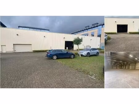 surface industrielle à louer à gentsesteenweg 1440 berchem-sainte-agathe (rbu73376)