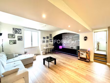 maison 8 pièce(s) 250 m2