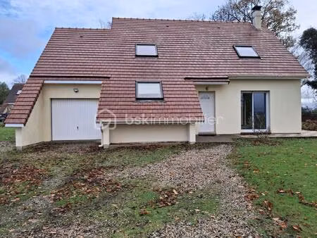 maison de 114 m² à auffay