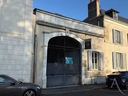 vente local commercial  345.00m²  châteauroux