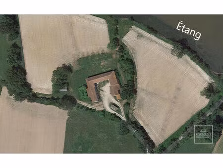 lapeyrouse  domaine d'exception en dombes 109 hectares avec étang et terrain de chasse