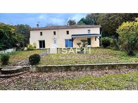 longère rénové au pied de la foret.