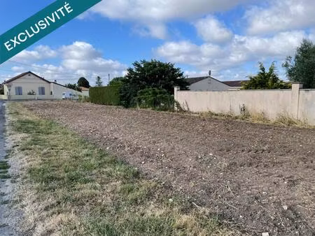terrain à bâtir proche d'angoulême