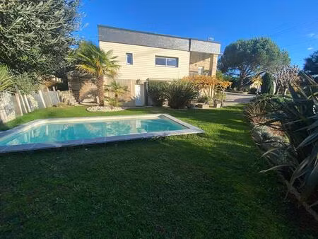 maison donzenac 4 pièce(s) 126 m2