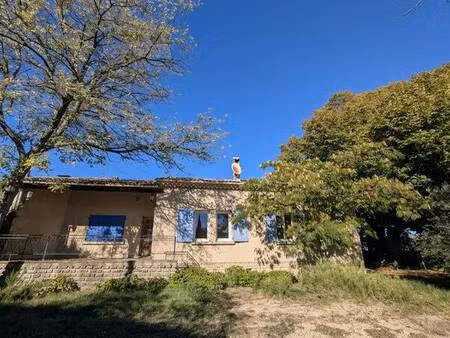 villa plain pied à rénover entre lourmarin et cucuron