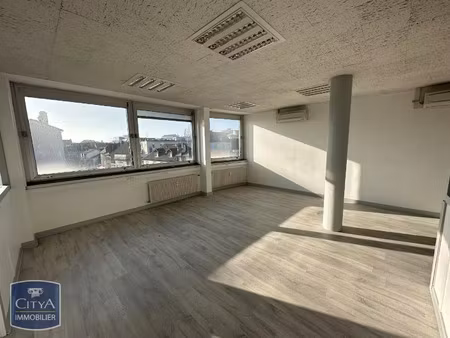 local commercial à louer 91 m² - besançon (25) - 1 215€