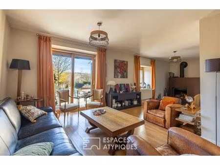 ancienne ferme de château avec piscine et dépendance