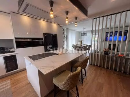 maison de 4 pièces de luxe en vente à thusy  france