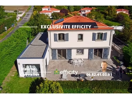 maison 6 pièces - 200 m²