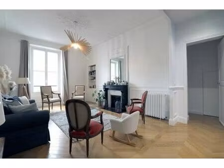 appartement de prestige de 133 m2 en vente versailles  île-de-france