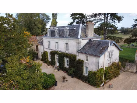 achat maison 8 pièces 210m²