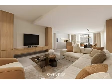 gelijkvloers nieuwbouwappartement met tuintje en garage in helchteren