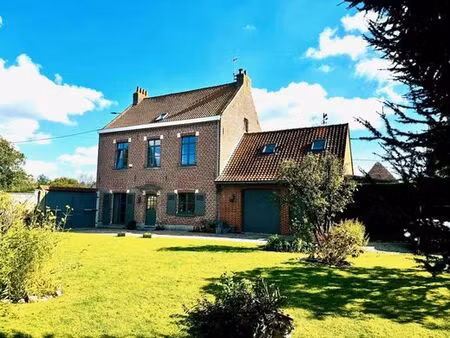 prestigieuse maison en vente ennevelin  hauts-de-france
