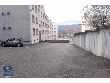 parking à louer 12.5 m² - chambéry (73) - 74€