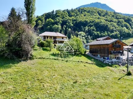 quartier de l’abbaye - terrain constructible de 742 m² – saint-jean-d’aulps