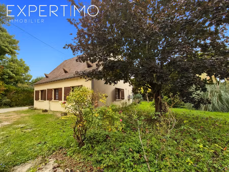 proche périgueux  tocane  maison périgourdine  150m²  hangar 200m² sur un terrain de 7500m