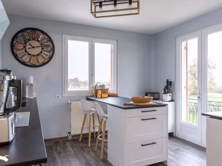 vente maison 8 pièces 243 m² à jumilhac-le-grand (24630)  241 960 €