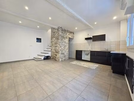 location maison 2 pièces 48 m² à mouriès (13890)