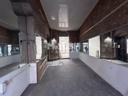 à louer - local commercial 42 m² - lyon 1