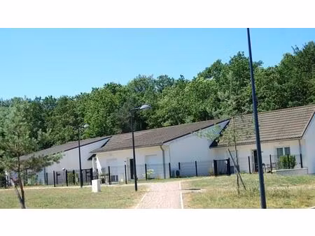 achat appartement 1 pièce 41m² st pierre les nemours 77140